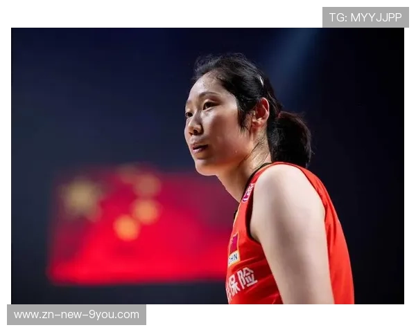 朱婷变向扣杀再度得手