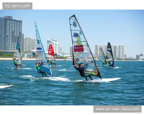 世界帆板赛推动赛事公益结合增强社区粘性 世界帆板赛推动赛事公益结合增强社区粘性